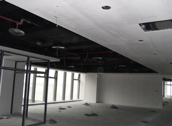 辦公室裝修施工現(xiàn)場實(shí)景圖